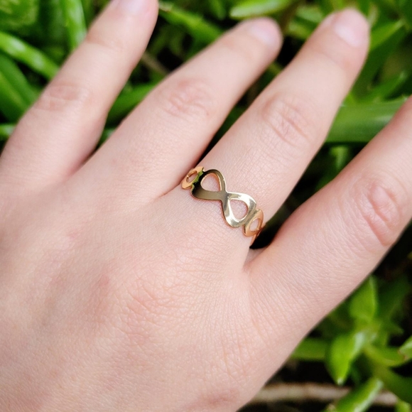 New Classic Gold Simple Dainty Infinity Ring Band & Toe Ring - Picture 4 of 7